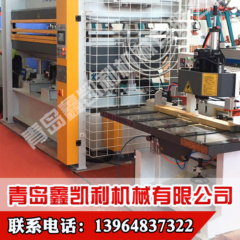 貼面熱壓機(jī)出現(xiàn)漏油情況怎么辦？